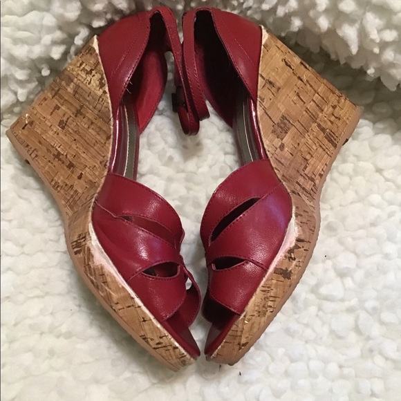 Chinese Laundry wedge sandals - Picture 8 of 11